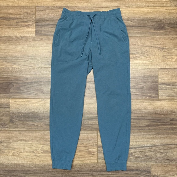 Lululemon ABC Jogger 30" Ventlight in River Blue Size Medium - Picture 1 of 14